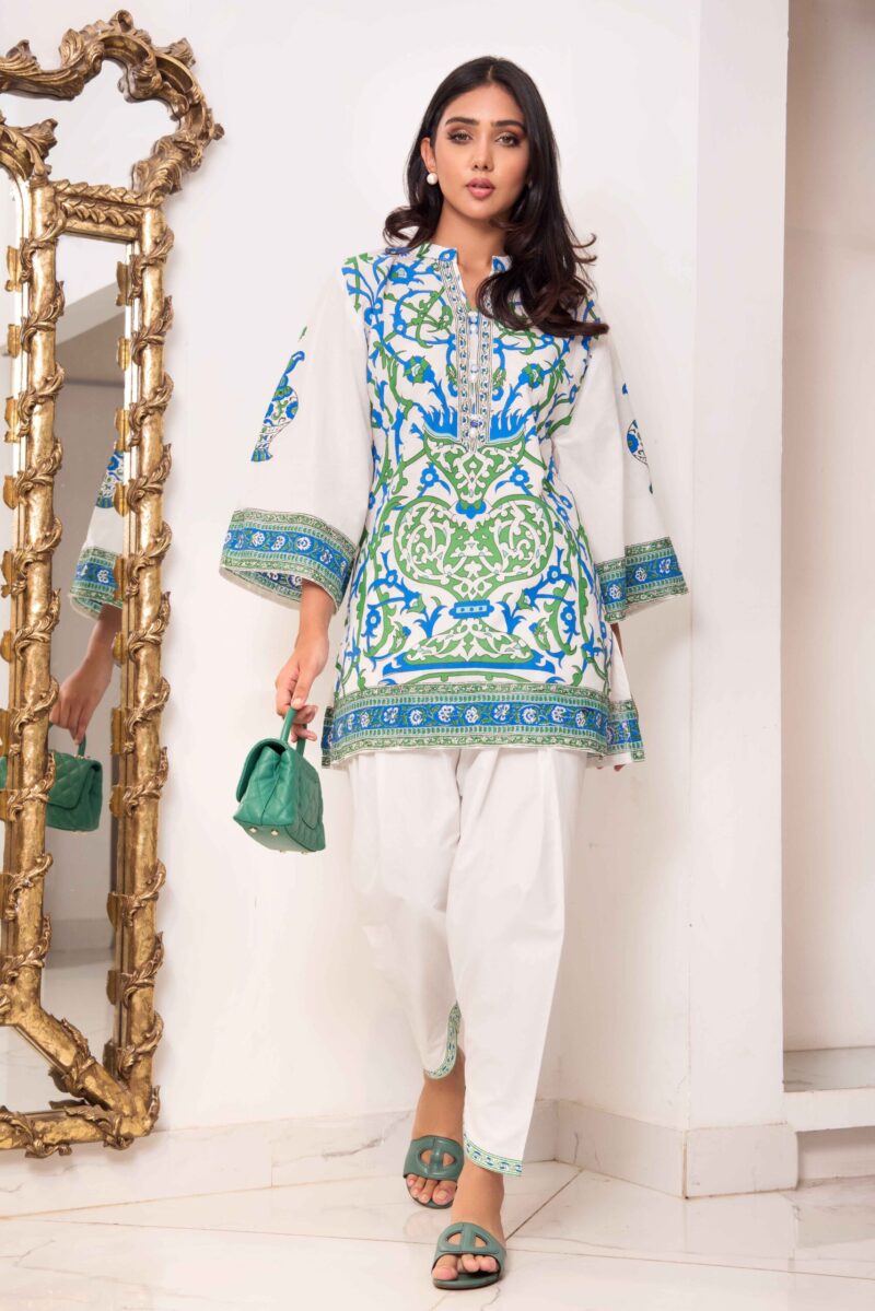 Women Clothing in Pakistan
